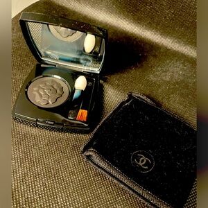 Chanel Le Lion Ombré Premiere Longwear Eyeshadow 908 Noir Lamé